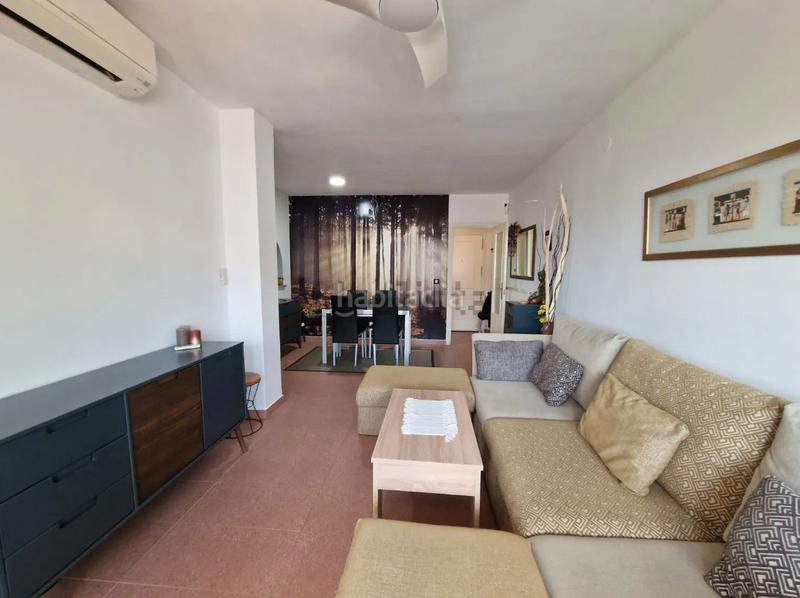 Foto 919995e7-f0b3-484f-857e-31ff142d8848. Flat in calle alcalá la real 12 in Almanjáyar Granada