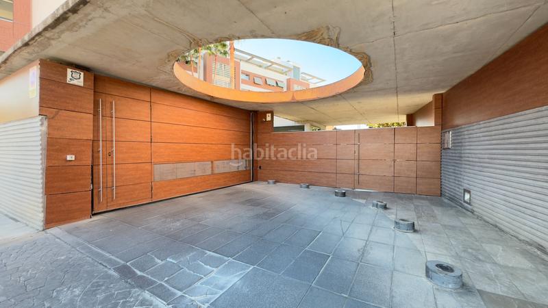 Foto 2c8fb70e-0020-43a2-8011-f389b6f102cc. Pis a avenida de la investigación 8 a Campus de la Salud Armilla