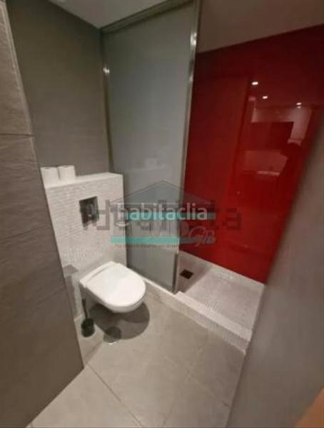 Foto 8e3e976a-9258-4d00-a54b-a314b5431d33. Pis a avenida de la investigación 8 a Campus de la Salud Armilla