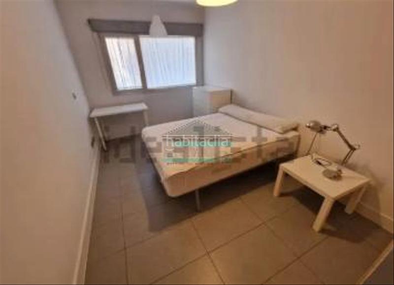 Foto cba51436-1183-4a75-9af8-7521b4af0a15. Pis a avenida de la investigación 8 a Campus de la Salud Armilla