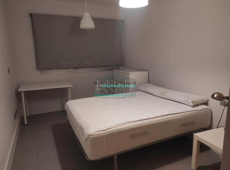 Foto de8cc937-3d76-4323-a4e1-7fc5b21acd93. Pis a avenida de la investigación 8 a Campus de la Salud Armilla