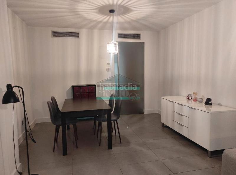 Foto 08cad29d-5414-44eb-8896-63b436cacc93. Piso en avenida de la investigación 8 en Campus de la Salud Armilla