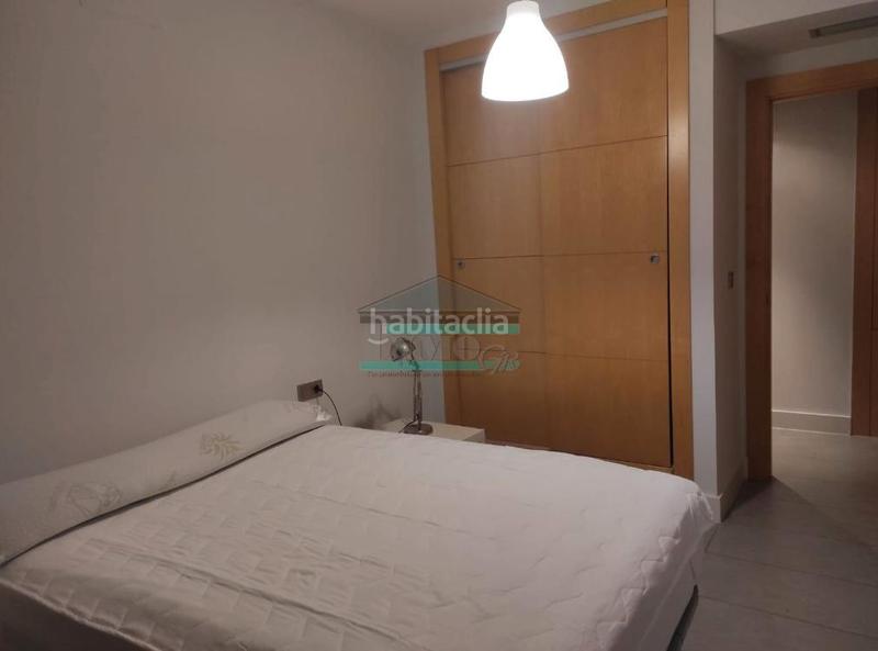 Foto 4c6c4568-90c6-42d8-b2c7-6327d01c24e3. Piso en avenida de la investigación 8 en Campus de la Salud Armilla