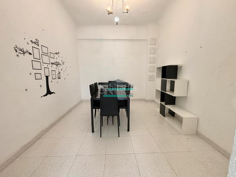 Foto 2ce15442-0206-4b8f-b1a6-bd67d6bd9be7. Appartement dans calle tórtola 15 dans Pajaritos Granada