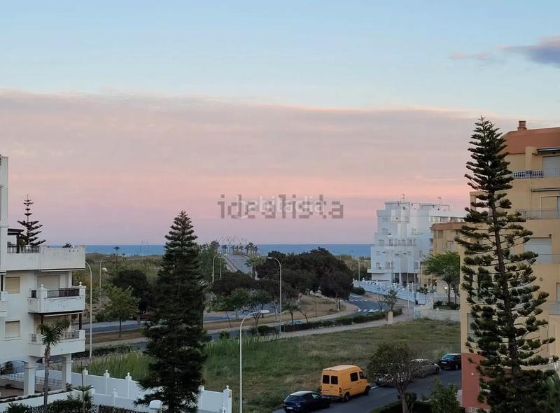 Foto ebc5ae0c-eb98-47f6-8c2c-973c942f223a. Piso en paseo marítimo travesía a 43 en Salobreña costa Salobreña