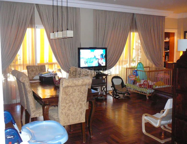 Foto 3d263e1a-1f4a-4686-b1d1-aee0a273ef87. Flat in calle samaniego 2 in Santa Fe