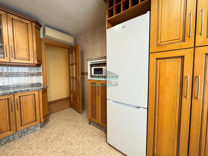 Foto ad41f628-c6fd-4308-8e6f-493eb2de9490. Lloguer pis a calle san fernando 5 a San Francisco Javier Granada