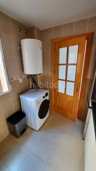 Foto 95c403cd-9521-48d4-995f-1593a5854d11. Location appartement dans calle ramón y cajal 10 dans Gabias (Las)