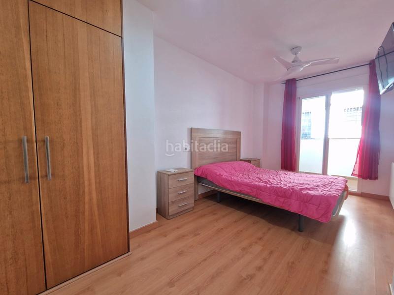 Foto cf076350-f7b4-45d9-942e-3db4f65bde53. Etagenwohnung mit heizung in La Zubia Ciudad Zubia (La)