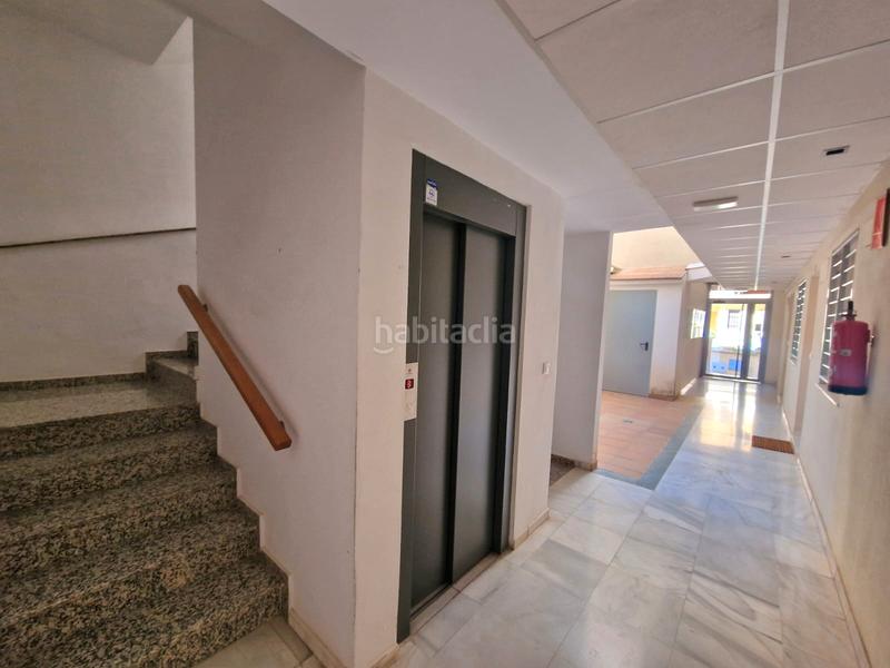 Foto 590018d3-463c-4923-b366-4f5fe008d3e1. Flat with heating in La Zubia Ciudad Zubia (La)