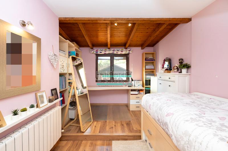 Foto 6f3b03e7-7270-4fb7-98ef-24796b4caca9. Chalet mit kamin heizung parking pool in La Zubia Ciudad Zubia (La)