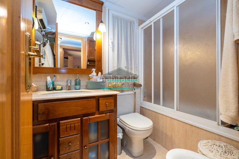 Foto 756f9369-43ff-43bc-a4aa-78490d5b752c. Chalet mit kamin heizung parking pool in La Zubia Ciudad Zubia (La)