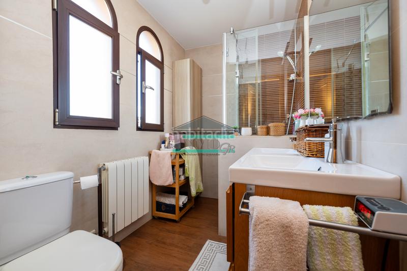 Foto c12d1caa-ed49-4200-bdc2-10c4e2b3bc87. Chalet mit kamin heizung parking pool in La Zubia Ciudad Zubia (La)