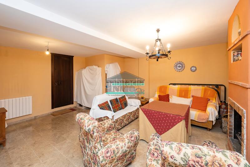 Foto 9fd95a92-e304-4b6d-821e-2ff454797136. Chalet con camino riscaldamento parcheggio piscina in Zubia (La)