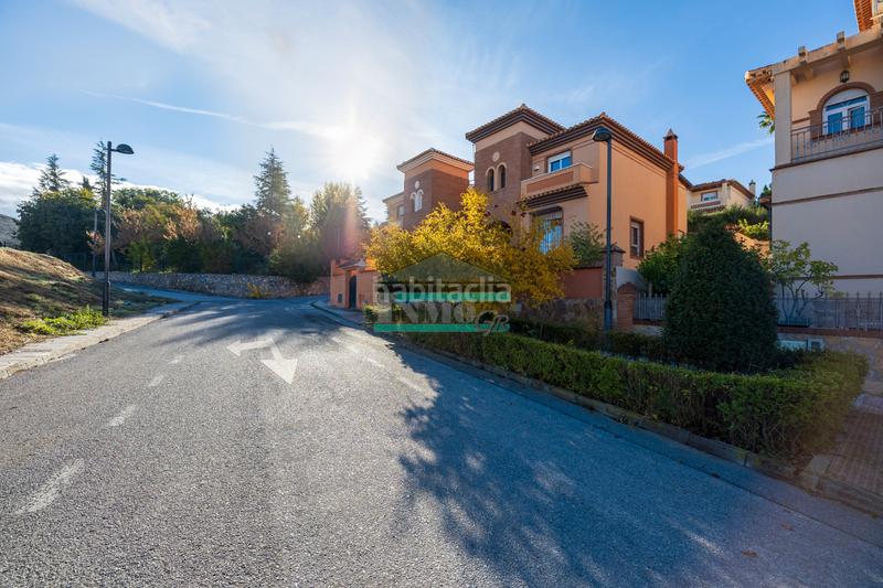 Foto 158b102d-723a-4190-a4df-ef58dc99250f. Xalet amb xemeneia calefacció aparcament piscina a Zubia (La)