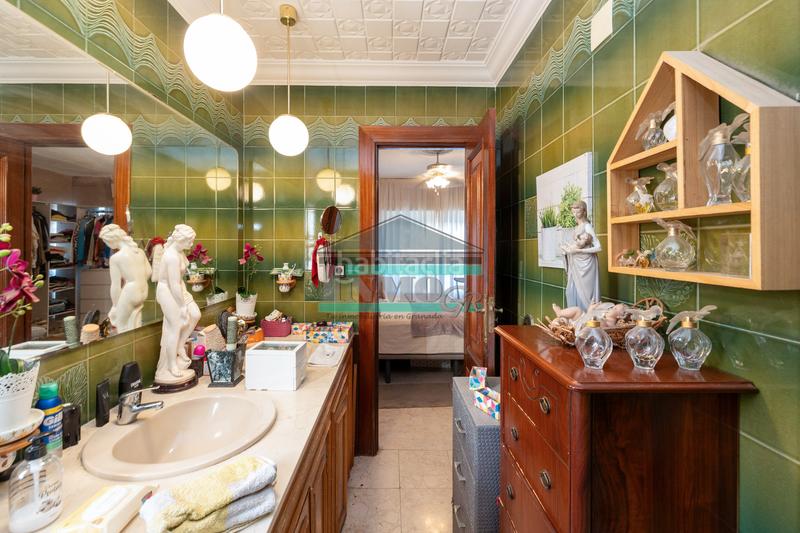 Foto 402bca8e-3e8f-4e94-bbbe-012a32c8d9de. Lloguer xalet a calle santa isabel 44 a Residencial Triana - Barrio Alto Gabias (Las)