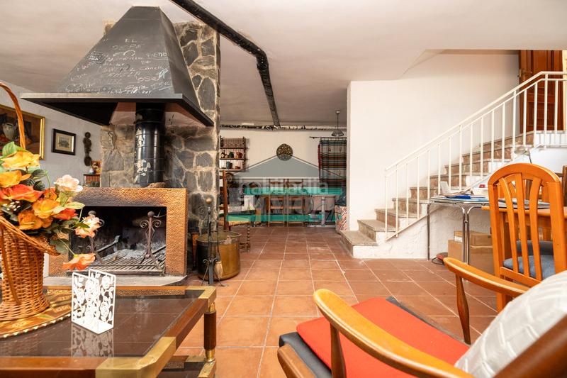 Foto 8aa5fd68-e71e-4fa7-82ee-3afd3ad51a2a. Lloguer xalet a calle santa isabel 44 a Residencial Triana - Barrio Alto Gabias (Las)