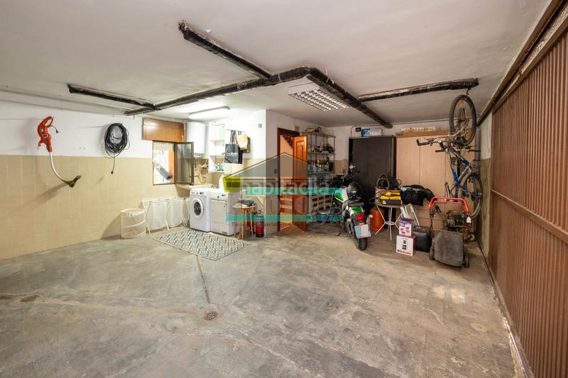 Foto 9d59bfa6-e00f-4bc6-b12c-da59aaf8cc85. Lloguer xalet a calle santa isabel 44 a Residencial Triana - Barrio Alto Gabias (Las)