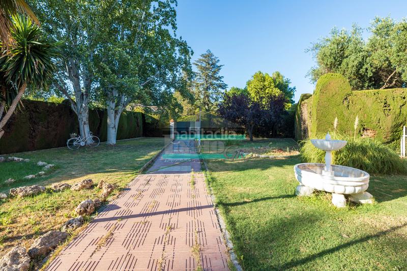 Foto dfdb4cb9-ddf7-4cda-b51b-84cc3ef03f58. Lloguer xalet a calle santa isabel 44 a Residencial Triana - Barrio Alto Gabias (Las)