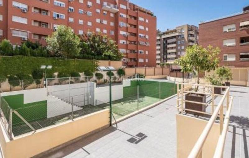 Foto df08cf2b-1e77-411b-9e20-333732d9ad1a. Rent flat in calle cádiar 10 in Rosaleda - Juventud Granada