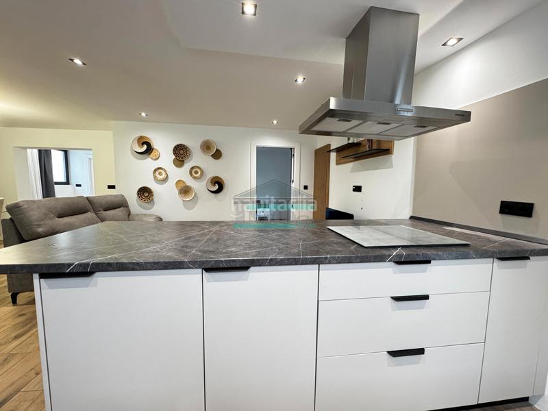 Foto c36cc863-5580-4db7-b236-248a405abd58. Location appartement dans angel ganivet 7 dans Cájar