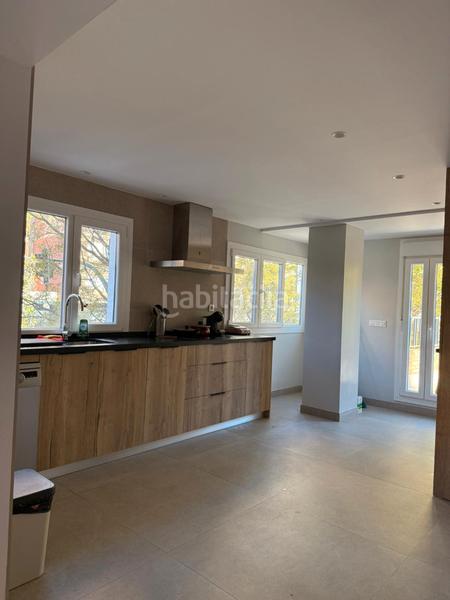 Foto 045c1362-d946-42f5-aea6-d567e2390d57. Affitto appartamento in avenida pablo picasso 25 in Granada