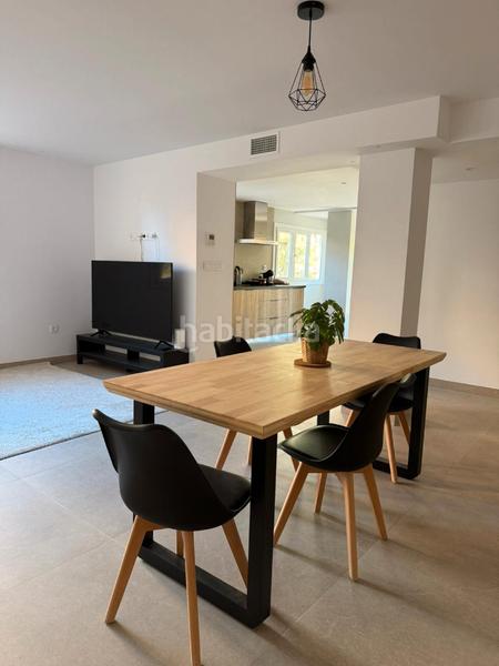 Foto e4be4e2b-a995-4026-93b8-937ce303c4ed. Affitto appartamento in avenida pablo picasso 25 in Granada