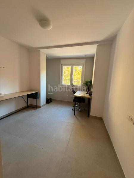 Foto 5f8a3aee-560c-4aeb-9df0-9fa0f88aa64f. Lloguer pis a avenida pablo picasso 25 a Cervantes Granada