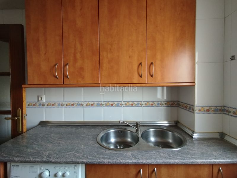 Foto 4fafa9f4-cfb2-4287-a3a3-6f61a02a8e12. Piso en Maracena