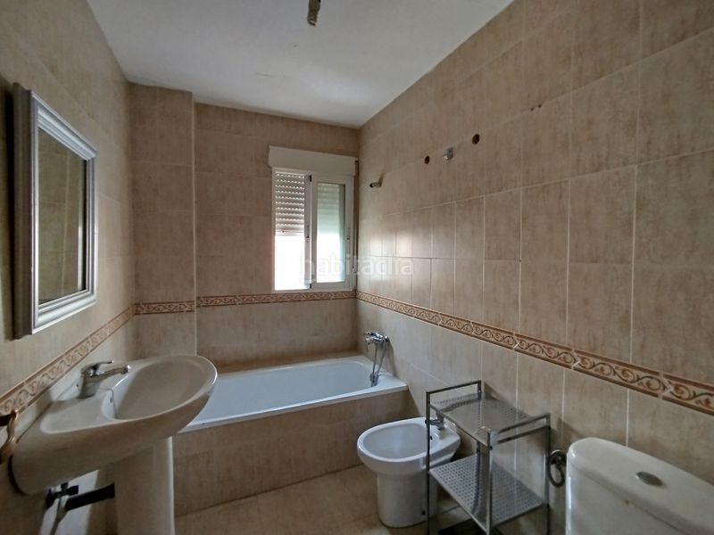 Foto c2611330-d2f0-4f8b-ab99-d2b0e762b267. Piso en Maracena