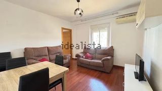 Miete Etagenwohnung in Calle margarita xirgu 4