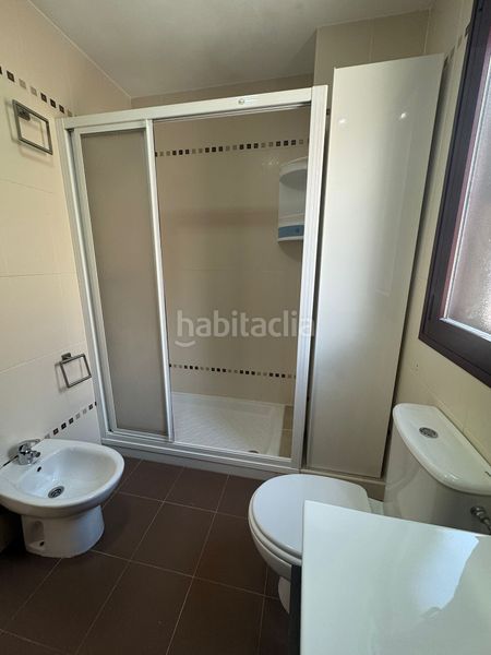 Foto 11759d35-ca8a-4f2a-87e8-dd0ef73bbcf6. Pis amb calefacció aparcament a Ayuntamiento Alhendín