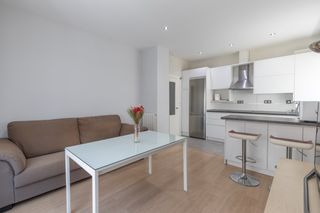 Appartement à Calle santiago 39. Oportunidad en el realejo