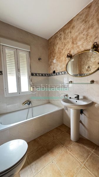Foto aa89056e-4f9e-4095-9070-6822a104e946. Casa a calle isaac newton 21 a Láchar