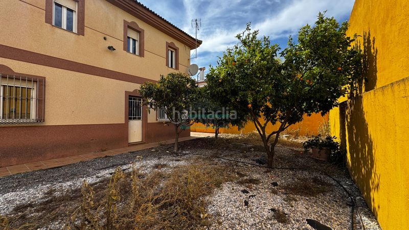 Foto f4ddffe4-8923-4fb2-ad91-99268a600c9c. Casa a calle isaac newton 21 a Láchar