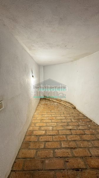 Foto 4a13baca-e73d-4e3b-a629-0b43b27ef0f3. Tríplex en calle españa 58 en Cájar