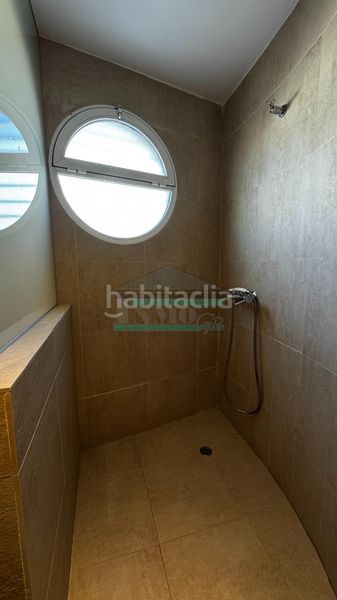 Foto bcb780de-67eb-44cd-9e1e-7845b19bfff0. Tríplex en calle españa 58 en Cájar