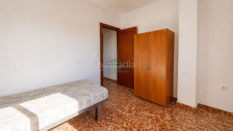 Foto 7a0db747-daaa-4561-b918-00c07ef71544. Pis amb aparcament a Atarfe