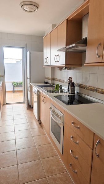 Foto f17f02fd-e175-48b0-9b38-6081c7269e69. Chalet en calle goya 21 ideal unifamliar adosada en bellavista, en Cájar
