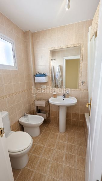 Foto f3256cf8-340d-4026-a939-819beed844ae. Chalet en calle goya 21 ideal unifamliar adosada en bellavista, en Cájar