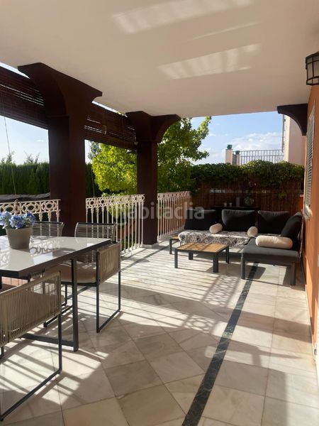 Foto 2e8eafe2-9e25-475b-b196-4ed4a83fb5b4. Alquiler chalet en calle cosmos 21 magnífico chalet en zona residencial en Monachil