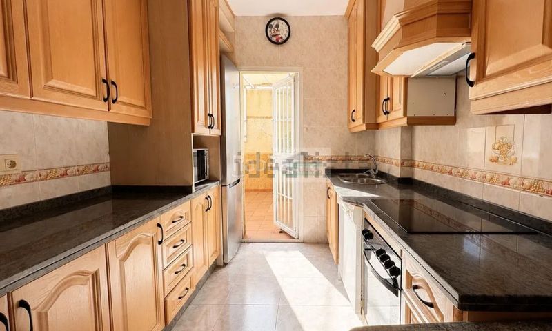Foto 74c96156-da86-4762-9144-00692557f82e. Lloguer casa adossada a paseo fuente de la bicha 28 a Granada