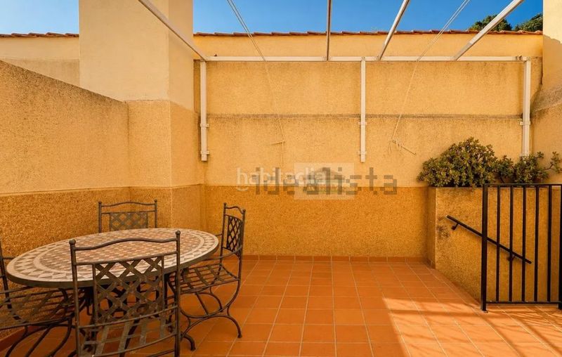 Foto ddeaa12c-92aa-4742-a871-f51cbd23e9dd. Lloguer casa adossada a paseo fuente de la bicha 28 a Granada