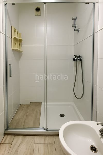 Foto ef400d3f-de7a-4c06-a55a-14fe33672e8a. Lloguer casa adossada a paseo fuente de la bicha 28 a Granada