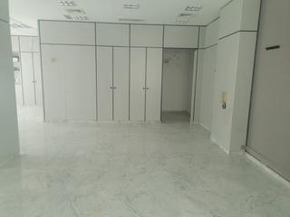 Local Comercial en Santa Rosa - Valdeolleros
