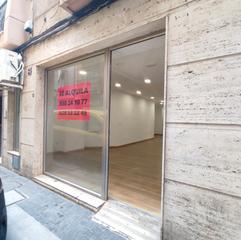 Local Comercial en Calle Zaragoza 12
