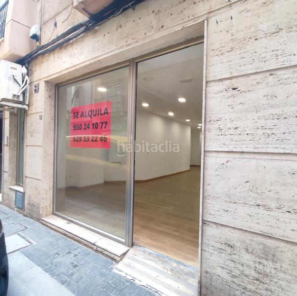 Foto 71ead430-d509-41b7-b7f1-67d81c7c31b7. Rent business premise in calle zaragoza 12 in Centro Almería