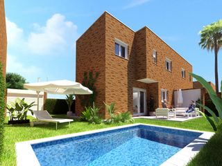 Doppelhaus  Calle fanega 18. Casa con 185 m2 de parcela en cármenes universidad manzanas 5 y