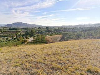 Terreny residencial a Centro. Parcela rústica de 6,033m con excelentes vistas y a solo un minu