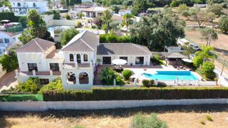 Casa a Centro. Excepcional chalet con fantásticas vistas, 4 dormitorios, piscin